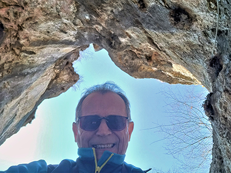 Cima Cornetti (1550 m) ad anello da Cornalba (Sentiero Partigiano)-24mar22-FOTOGALLERY